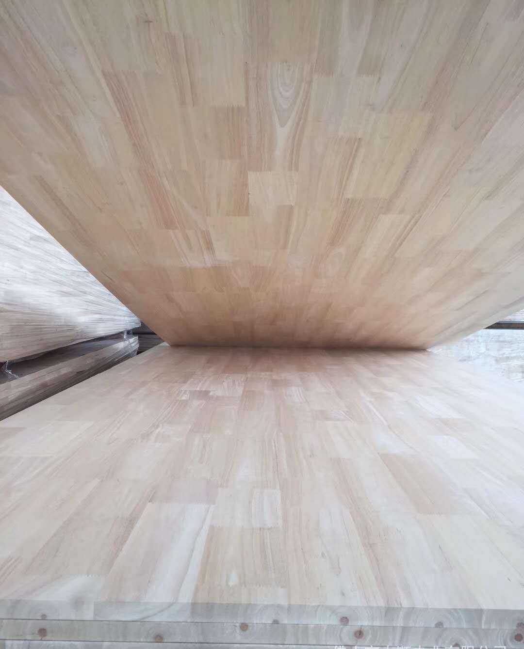 大小红色覆膜板胶合板山东防水 工程工地用木工层板多层板建筑模板