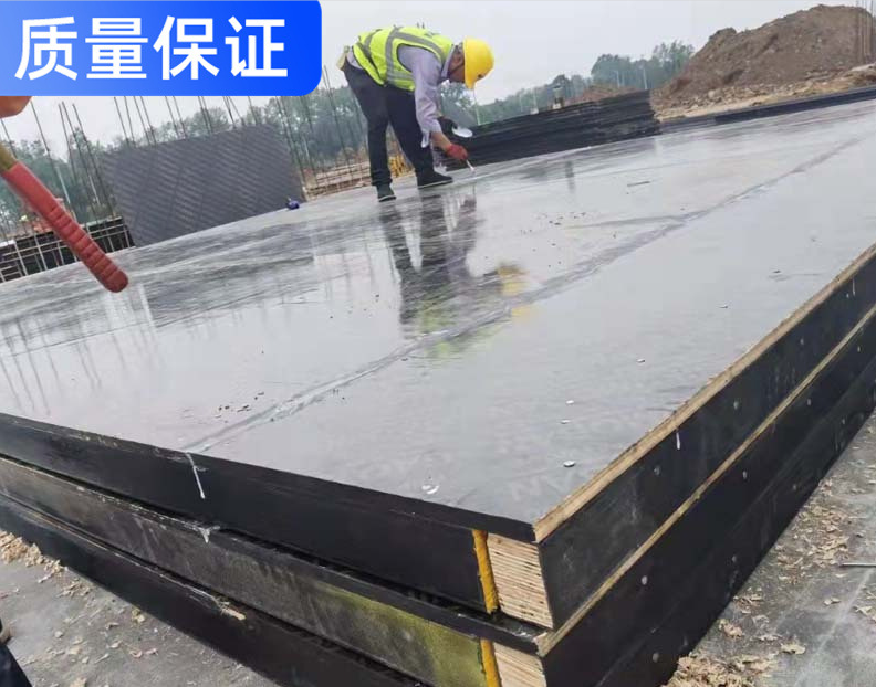 厂家批发 复合木方建筑方木多层板 覆塑铁木方  建筑复合木方