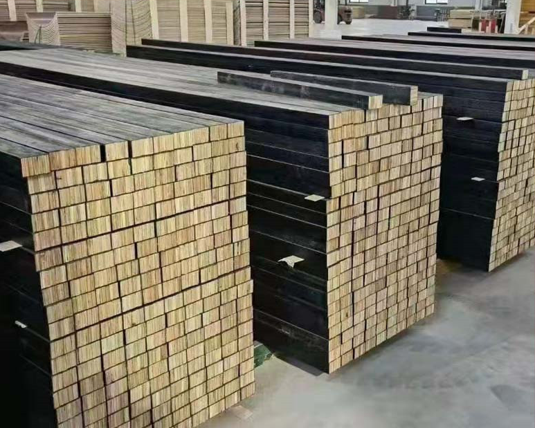 建筑工程支模板方子50*70mm 新型复合铁木方胶合板方木条