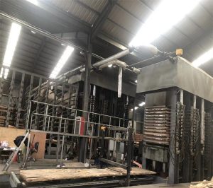 厂家生产免熏蒸 LVL木龙骨建筑木方出口脚踏板门芯材门套材床板条