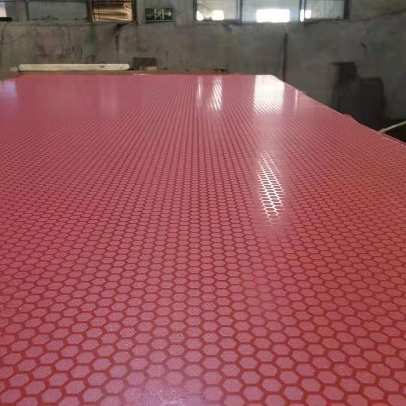 厂家批发 防滑木板舞台板桥梁专用六边形黑色覆膜MOD工程建筑模板